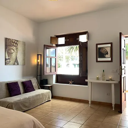 Casa Jasmin Апартаменты *